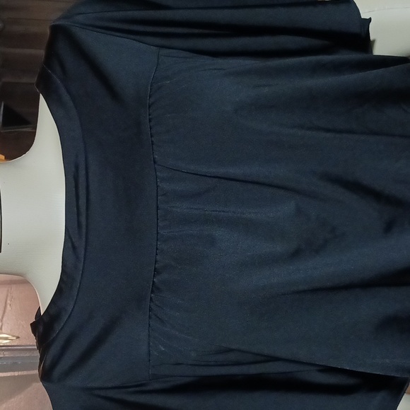 Candies Silky Black Open Back Ruffled Short Sleeve Blouse Sz M - Picture 4 of 16